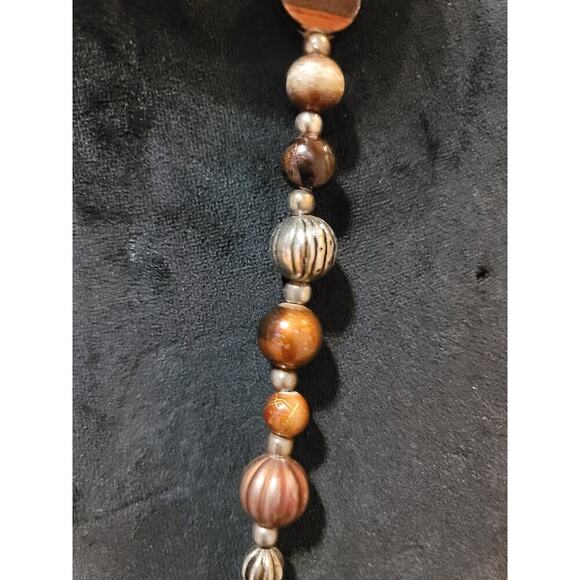 Women's Brown Gold and Glass Bead Necklace with for Easy Wear - Picture 6 of 7